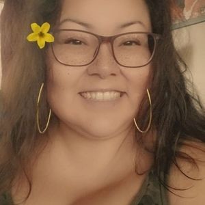 Meet your Posher, Faye